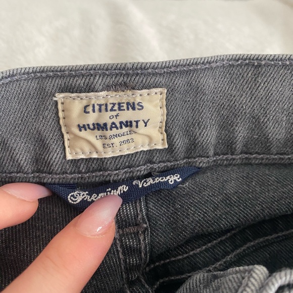 HGH RISE SLIM ANKLE GREY JEANS - Picture 5 of 6